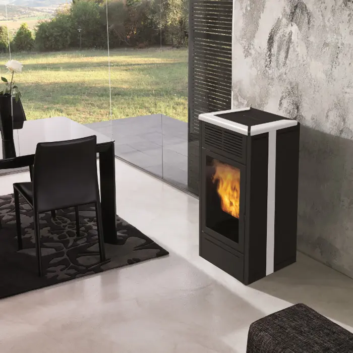 Photo Poêle à granule référence Nara 2 UP plus 9.2 Kw Noir et Blanc